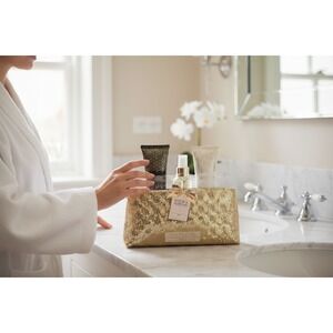 Baylis & Harding 4 Piece Sweet Mandarin & Grapefruit Evening Clutch Bag Gift Set